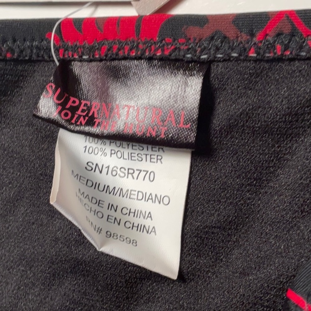 B1 Hot Topic Supernatural Medium Swim Bikini Bottoms Red Black - Picture 2 of 6